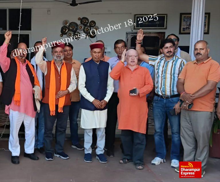 प्रदेश कार्यसमिति में नवनियुक्त सदस्य सदस्य संजीव शर्मा ने प्रो. प्रेम कुमार धूमल से मुलाकात की