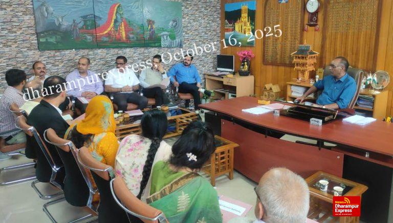 बाल मजदूरी के मामलों पर रखें कड़ी नजर, त्वरित कार्रवाई करें