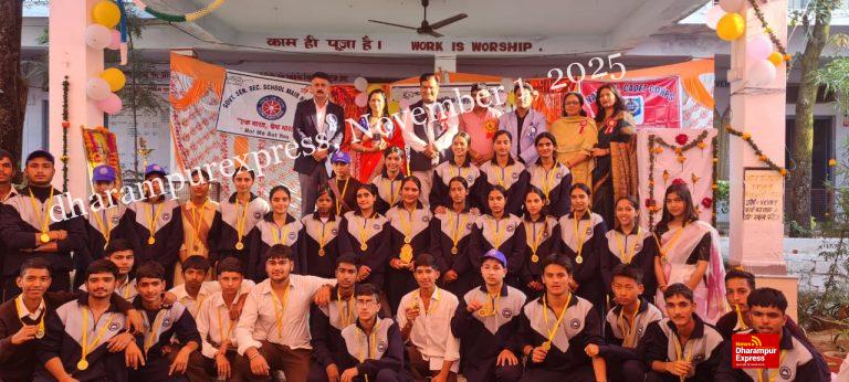 गवर्नमेंट सीनियर सेकेंडरी स्कूल मैड में वार्षिक पारितोषिक समारोह का आयोजन