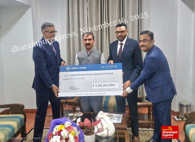 एलएंडटी समूह ने आपदा राहत के लिए मुख्यमंत्री को पांच करोड़ रुपये का चेक भेंट किया