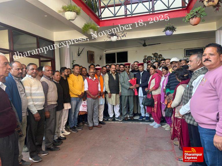 रविंदर सिंह रवी ने पूर्व मुख्यमंत्री प्रोफेसर प्रेम कुमार धूमल से की मुलाकात