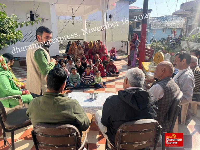 बच्चों का बेहतर भविष्य बनाने में कारगर साबित होंगे विद्या केंद्र: नवीन शर्मा 