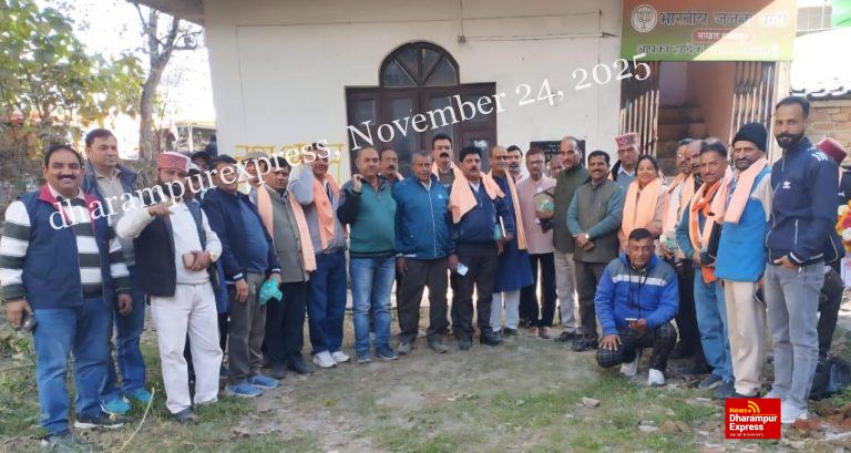 भाजपा ओबीसी मोर्चा ने हमीरपुर में जिला स्तरीय परिचायक बैठक आयोजित की
