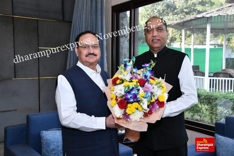 केंद्रीय मंत्री अमित शाह एवं स्वास्थ्य मंत्री जेपी नड्डा से मिल नेता प्रतिपक्ष ने दी बिहार विजय की बधाई