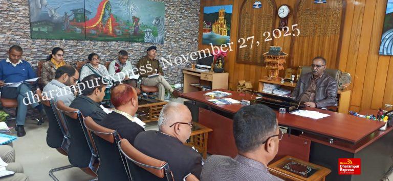 सर्दी के मौसम के लिए सभी आवश्यक प्रबंध करें अधिकारी