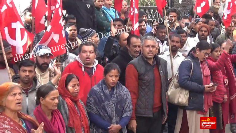 नगर निगम के खिलाफ तहबाजारियों ने खोला मोर्चा