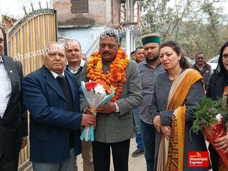 शिक्षा का एक बेहतरीन मॉडल विकसित करेगी प्रदेश सरकार : सुरेश कुमार
