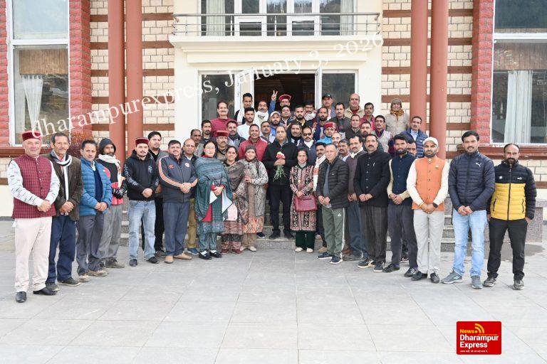 नेता प्रतिपक्ष ने सराज विधानसभा क्षेत्र के आपदा प्रभावित क्षेत्रों का किया दौरा, सुनी समस्याएं