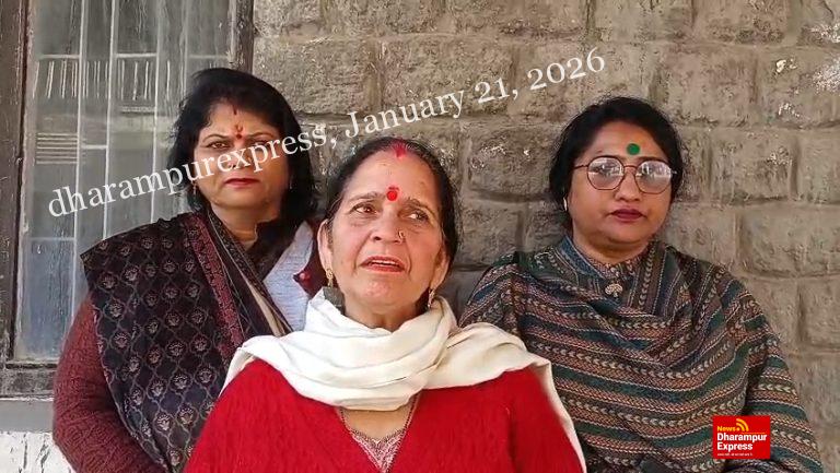 कूड़े की कैंपिंग के विरोध में डीसी से मिले ग्रामीण, 10 फरवरी तक कूड़ा उठाने के निर्देश