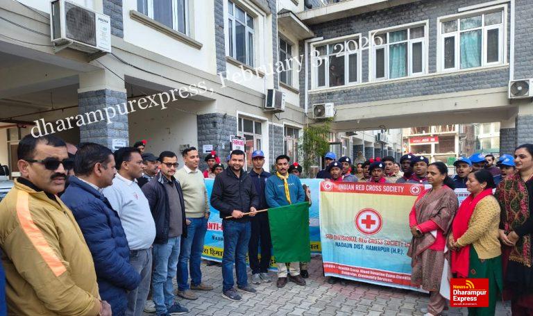 नादौन में चिट्टा विरोधी रैली निकाली, सफाई अभियान भी चलाया