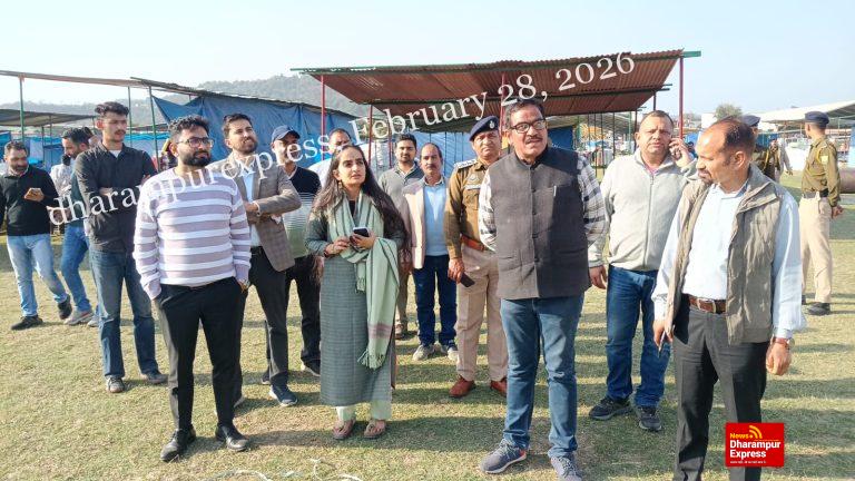 डीसी गंधर्वा राठौड़ ने सुजानपुर में लिया होली उत्सव की तैयारियों का जायजा