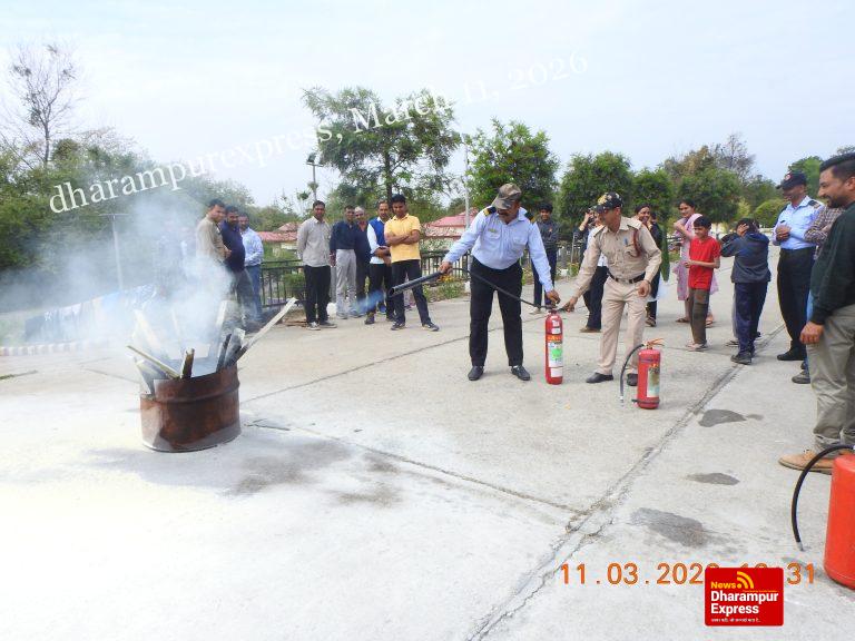 पावरग्रिड निगम ने फर्स्ट एड और अग्निशमन पर आयोजित किए प्रशिक्षण शिविर