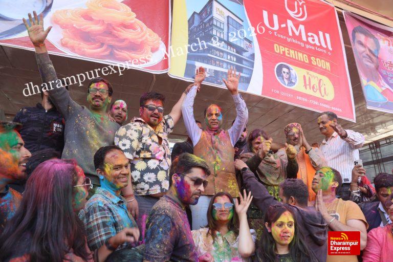 होली मनाते ही ताजा हुई पुरानी यादें, कॉलेज के समय गली-गली जाकर खेलते थे होली: जयराम ठाकुर