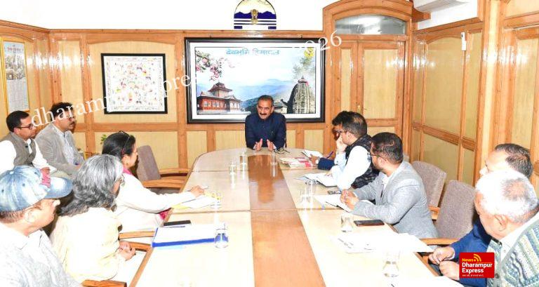 मुख्यमंत्री ने स्वास्थ्य विभाग की समीक्षा बैठक की अध्यक्षता की