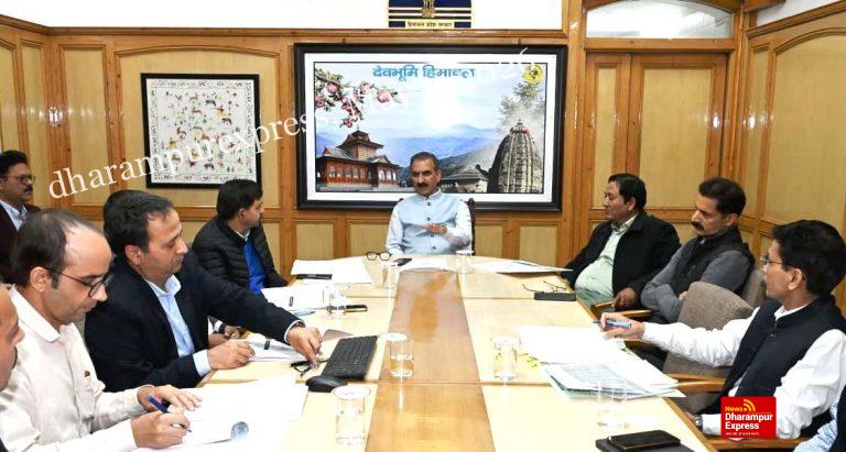 मुख्यमंत्री ने एचपीएमसी को सेब खरीद के लिए समुचित व्यवस्था करने के दिए निर्देश 