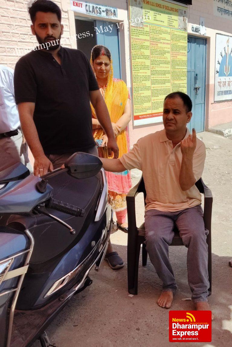 सुजानपुर में 77.88 और भोटा में 83.21 प्रतिशत मतदान